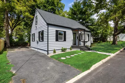 75 Egbert St, Pemberton, NJ 08068