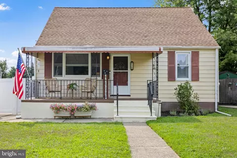 20 Thorntown Ln, Bordentown, NJ 08505