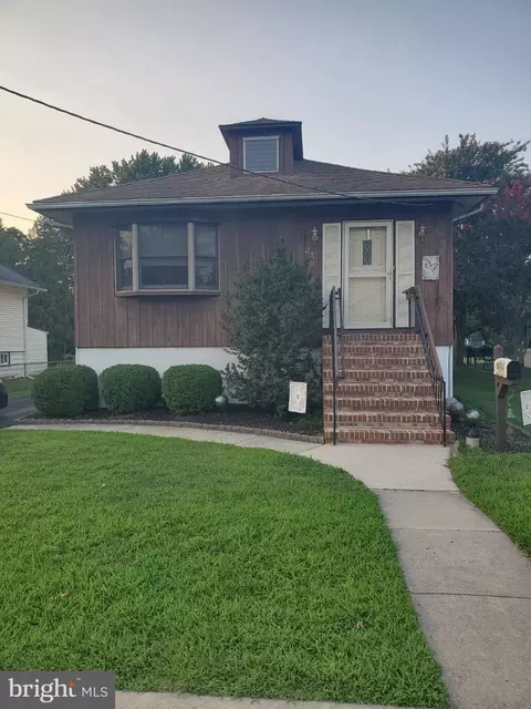 23 Browning Ave, Moorestown, NJ 08057