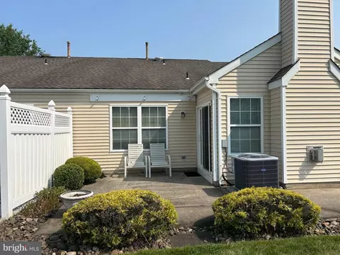 4 Clifford Dr, Mount Laurel, NJ 08054 photo 4