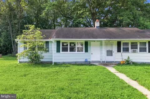 187 Norcross Ln, Pemberton, NJ 08068