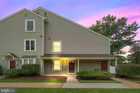 3805 A Fenwick Ln, Mount Laurel, NJ 08054