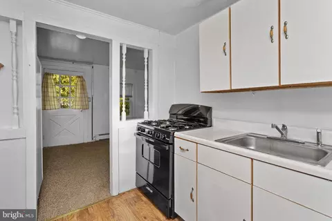 Kitchen - 222 Washington St, Fieldsboro, NJ 08505 photo 4 of 4
