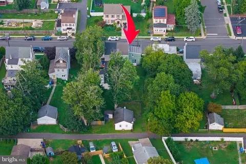 View/Area - 222 Washington St, Fieldsboro, NJ 08505 photo 10 of 11