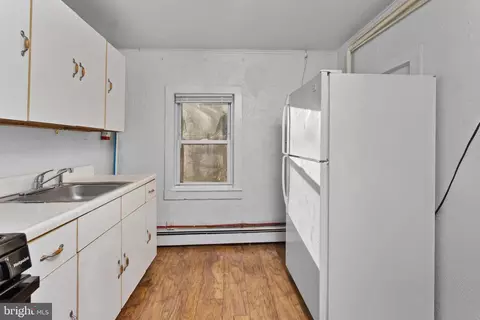 Entry Way - 222 Washington St, Fieldsboro, NJ 08505 photo 5 of 5
