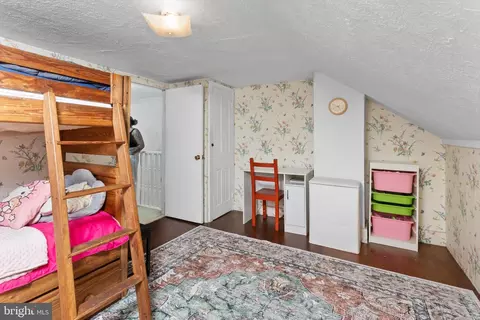 Bedroom - 222 Washington St, Fieldsboro, NJ 08505 photo 8 of 10