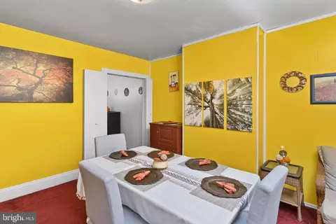 Dining - 222 Washington St, Fieldsboro, NJ 08505 photo 2 of 2