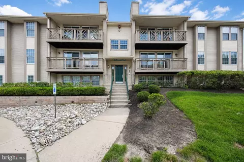 41 Cranberry Ct, Marlton, NJ 08053