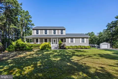 51 Prince St, Chatsworth, NJ 08019