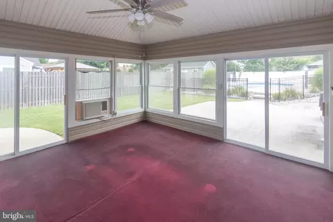 Exterior - 76 Dover Rd, Westampton, NJ 08060 photo 8 of 8
