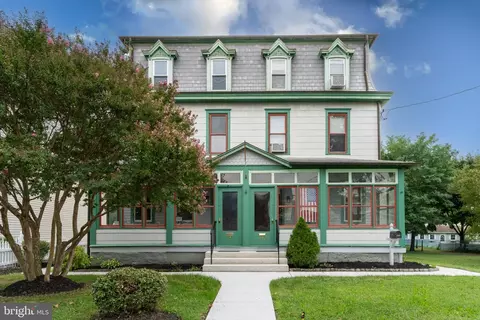 305-307 Leconey Ave, Palmyra, NJ 08065