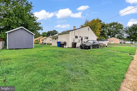 Exterior - 528 S Maple Ave, Maple Shade, NJ 08052 photo 1 of 1