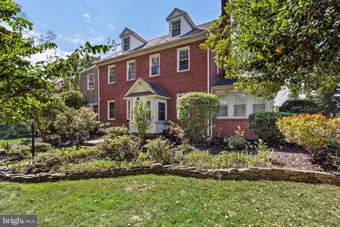 Exterior - 77 E Main St, Marlton, NJ 08053 photo 2 of 9