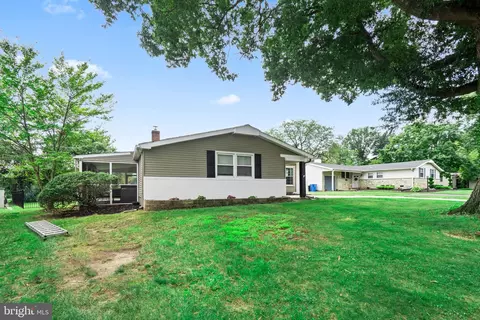 113 Ramblewood Pkwy, Mount Laurel, NJ 08054