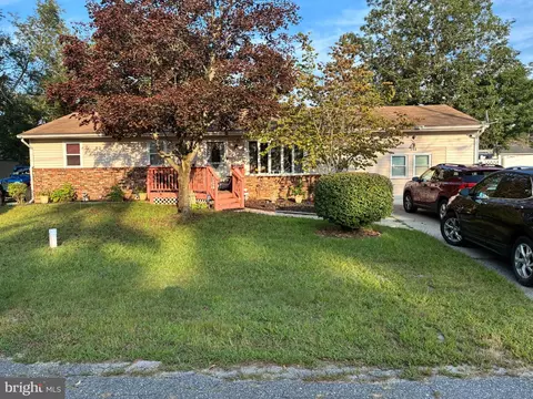 313 Serrano Trl, Browns Mills, NJ 08015