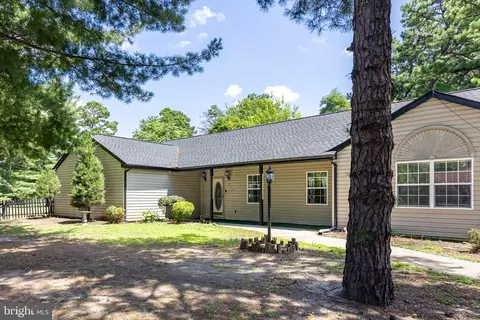 201 Cayuga Trl, Browns Mills, NJ 08015