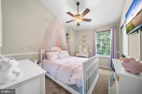 Bedroom - 205 Royal Dr, Evesham, NJ 08053 photo 4 of 7