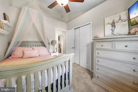 Bedroom - 205 Royal Dr, Evesham, NJ 08053 photo 6 of 7