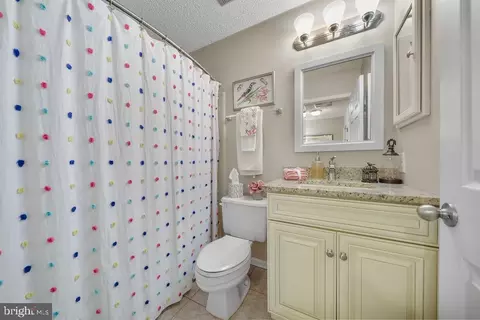 Bath - 205 Royal Dr, Evesham, NJ 08053 photo 3 of 4