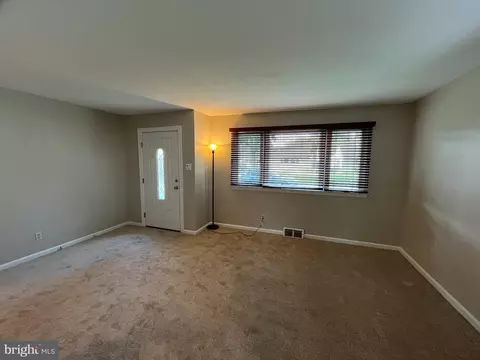 Living - 23 Paul Rd, Maple Shade, NJ 08052 photo 1 of 4