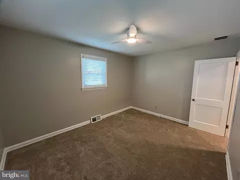 Bedroom - 23 Paul Rd, Maple Shade, NJ 08052 photo 1 of 3