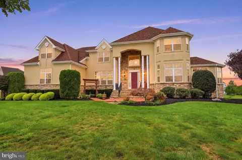 36 Belmont Cir, Columbus, NJ 08022