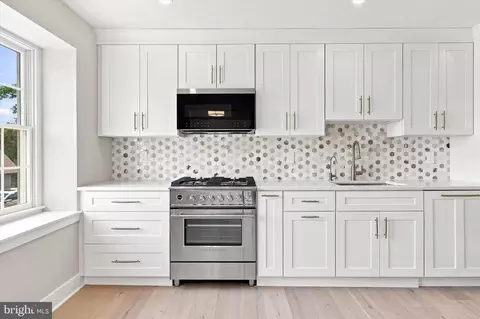 Kitchen - 633 E Main St #B7, Moorestown, NJ 08057 photo 2 of 2