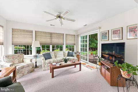 44 Peppergrass Dr N, Mount Laurel, NJ 08054