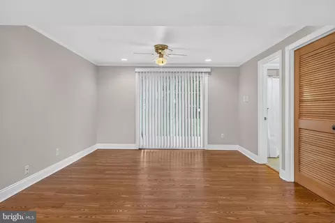 Living - 26 Abington, Marlton, NJ 08053 photo 2 of 9