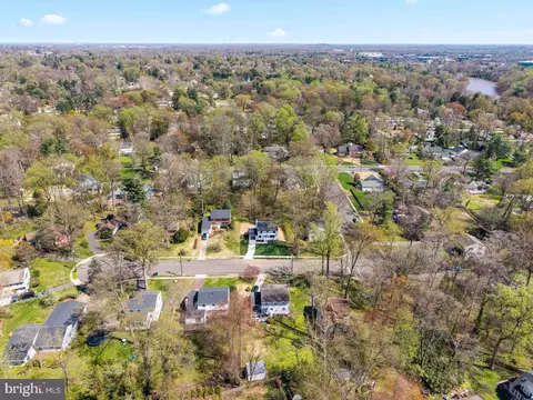 View/Area - 3 Overbrook Cir, Moorestown, NJ 08057 photo 4 of 6