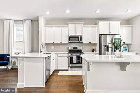 12 Sullivan Way, Marlton, NJ 08053