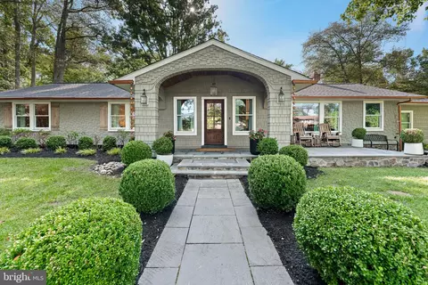 200 E Lake Blvd, Medford, NJ 08055