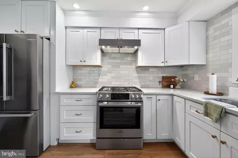 Kitchen - 10 E Sutton Ave, Moorestown, NJ 08057 photo 3 of 4