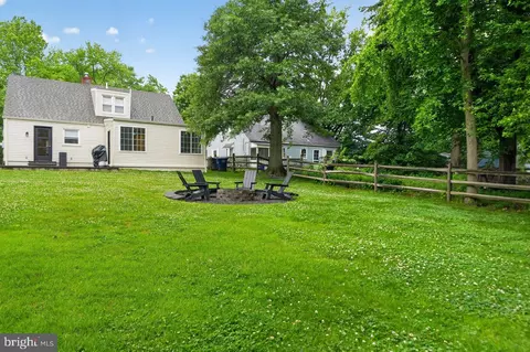 Exterior - 10 E Sutton Ave, Moorestown, NJ 08057 photo 2 of 3