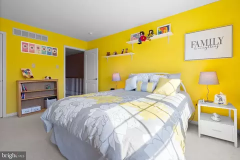 Bedroom - 40 Sorrel Run, Mount Laurel, NJ 08054 photo 4 of 8