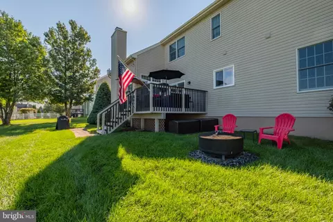 Exterior - 40 Sorrel Run, Mount Laurel, NJ 08054 photo 7 of 8