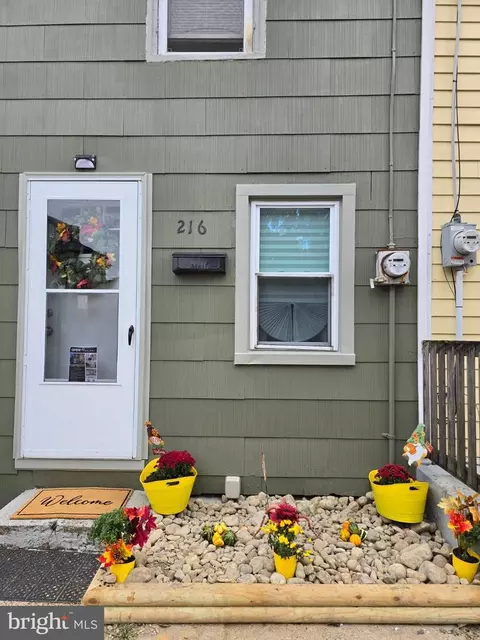216 Barclay St, Burlington, NJ 08016
