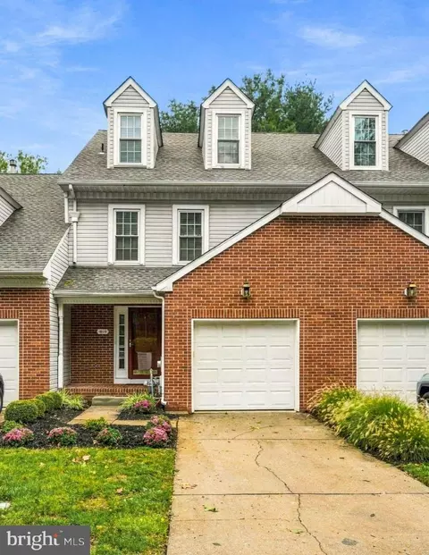 1006 Andover Ct, Marlton, NJ 08053