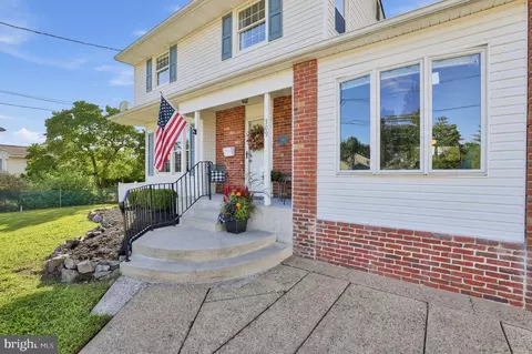 Exterior - 309 Ithaca Ct, Delran, NJ 08075 photo 3 of 7