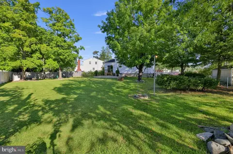 Exterior - 309 Ithaca Ct, Delran, NJ 08075 photo 5 of 7