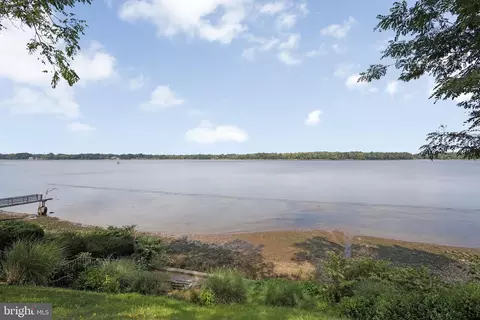 View/Area - 303 Van Sciver St, Beverly, NJ 08010 photo 2 of 2