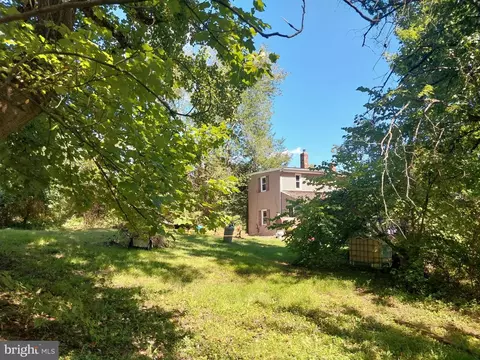 16 Springfield Rd, Wrightstown, NJ 08562 photo 3