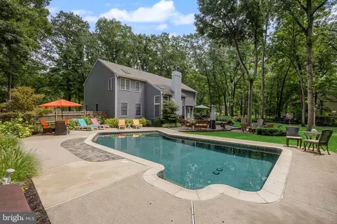 Exterior - 14 Maple Tree Dr, Westampton, NJ 08060 photo 11 of 16