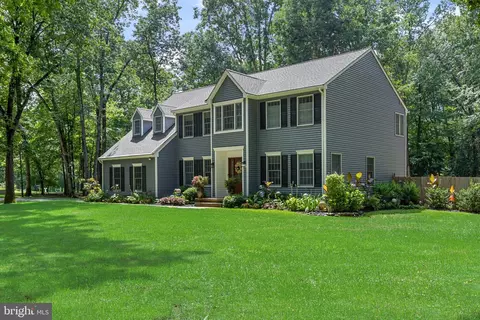 Exterior - 14 Maple Tree Dr, Westampton, NJ 08060 photo 2 of 16