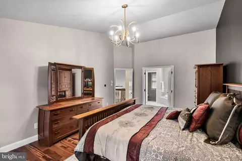 Bedroom - 14 Maple Tree Dr, Westampton, NJ 08060 photo 3 of 5