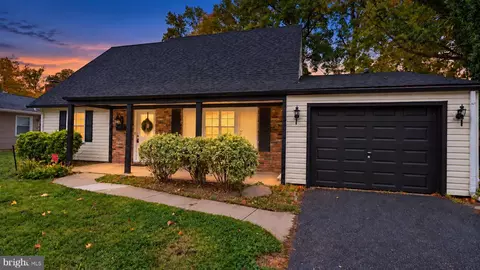 12 Elridge Pl, Willingboro, NJ 08046