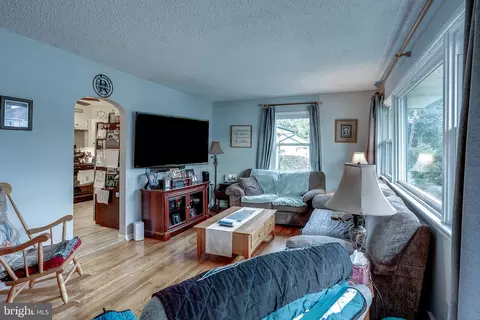Living - 201 S Maple Ave, Maple Shade, NJ 08052 photo 1 of 2
