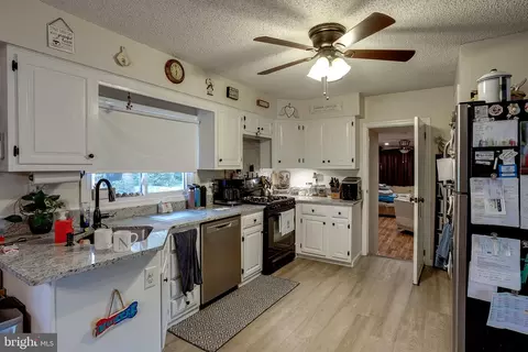 Kitchen - 201 S Maple Ave, Maple Shade, NJ 08052 photo 2 of 3