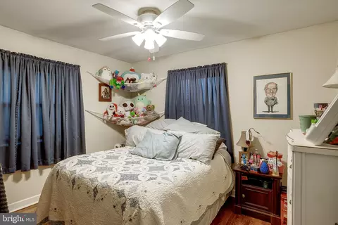 Bedroom - 201 S Maple Ave, Maple Shade, NJ 08052 photo 3 of 3