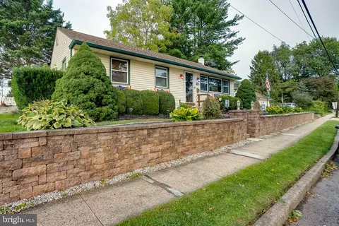 Other - 201 S Maple Ave, Maple Shade, NJ 08052 photo 1 of 6